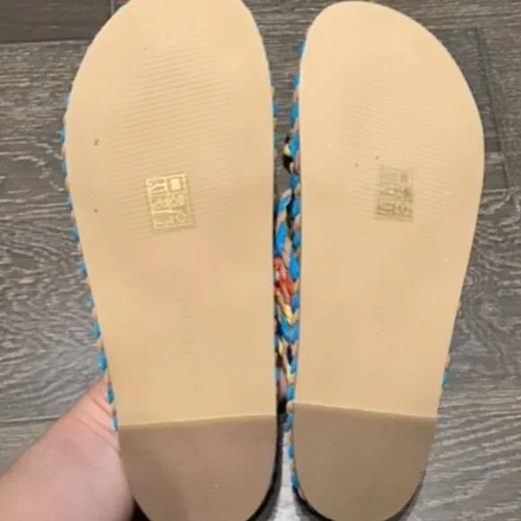 salt + umber Roots Collab Criss Cross Woven Sandal - NIB - Picture 2 of 5